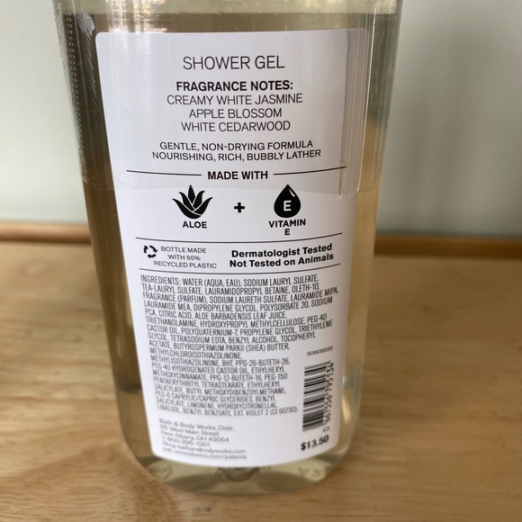Bath & Body Works White Jasmine (Cedarwood) Shower Gel Aloe & Vitamin E x2 - Picture 2 of 3